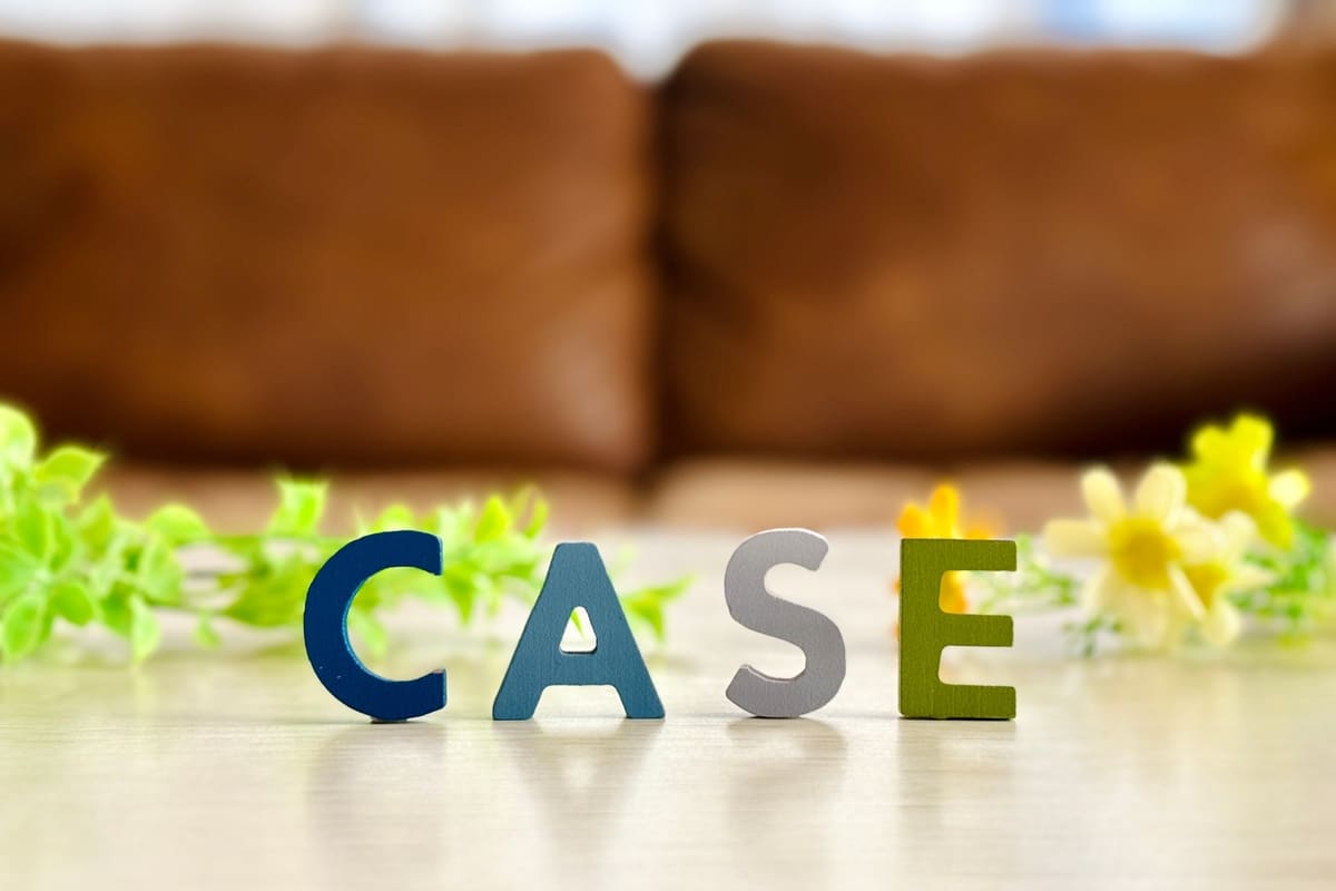 「CASE」の文字