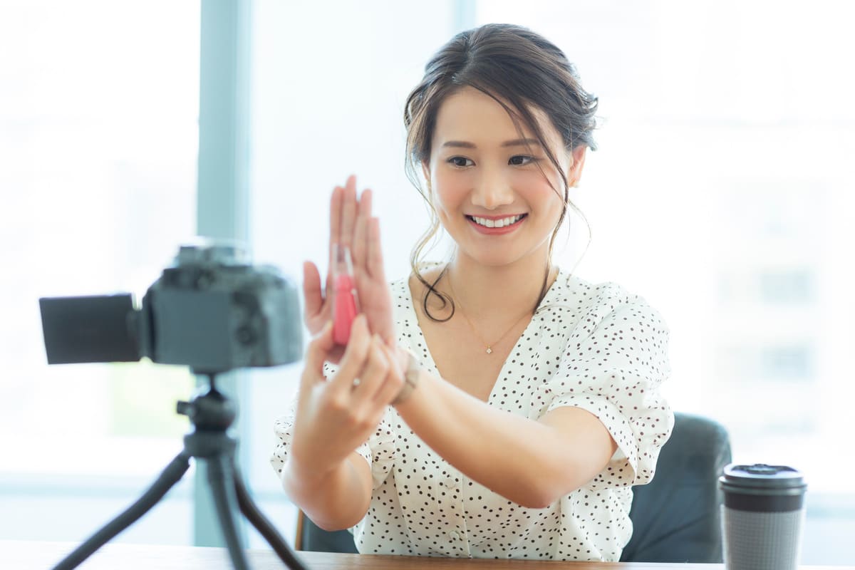 若い女性