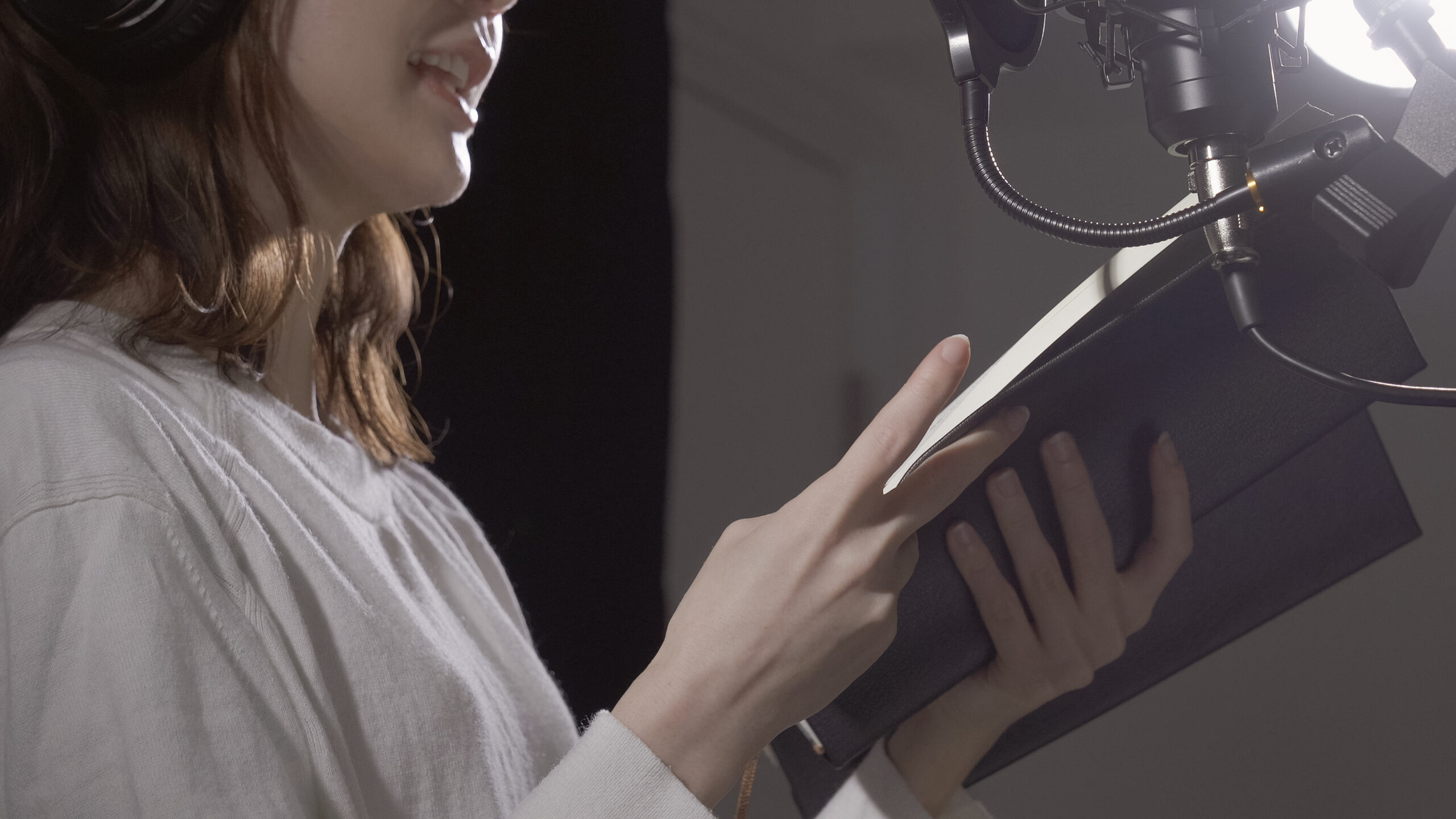 声優　音読